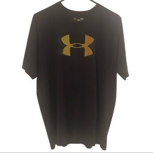 Unisex Under Armour shirt